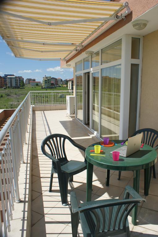 Pearl Sunshine Appartments Primorsko Quarto foto